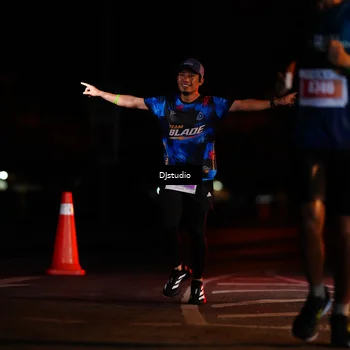 Runner Photo 4977348