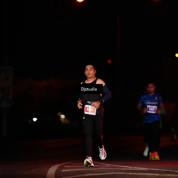 Runner Photo 4977370