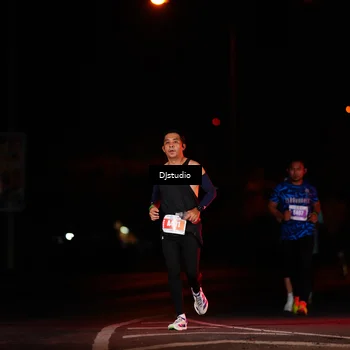 Runner Photo 4977374