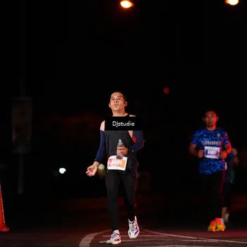 Runner Photo 4977377