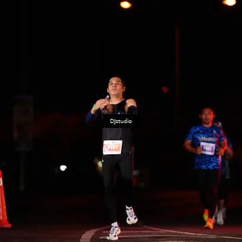 Runner Photo 4977381
