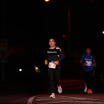 Runner Photo 4977395