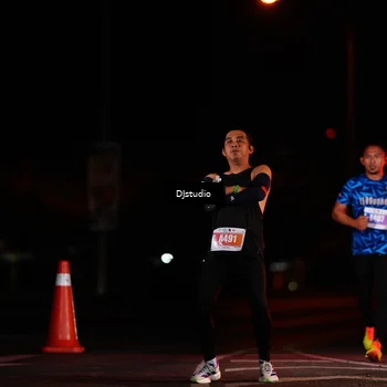 Runner Photo 4977396
