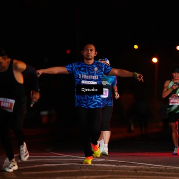 Runner Photo 4977403