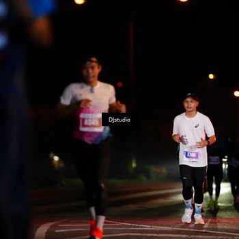 Runner Photo 4977460