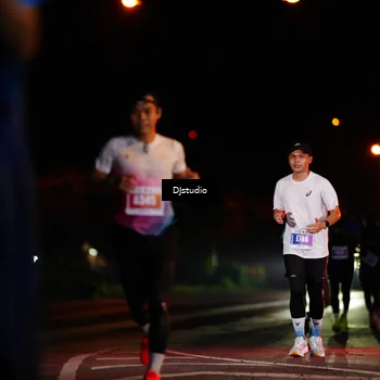 Runner Photo 4977462