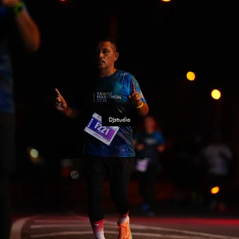 Runner Photo 4977533