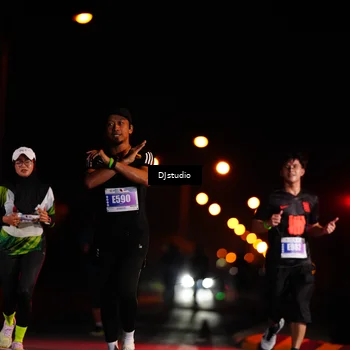 Runner Photo 4977575