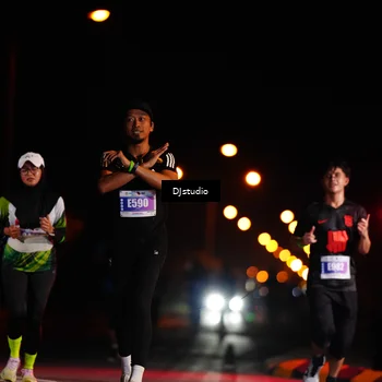 Runner Photo 4977578