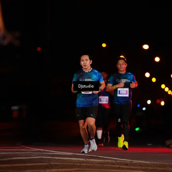 Runner Photo 4977645