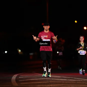 Runner Photo 4977702
