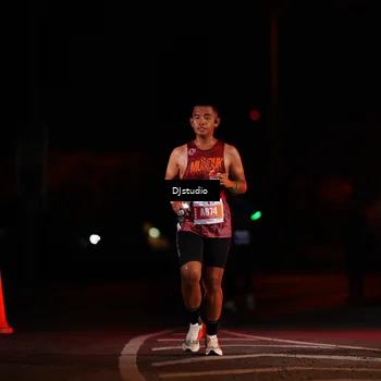 Runner Photo 4977726