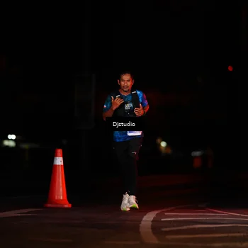 Runner Photo 4977742