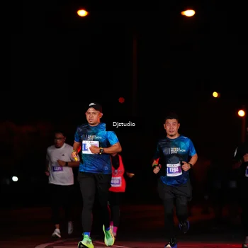 Runner Photo 4977806