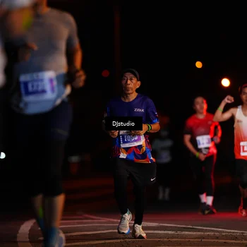 Runner Photo 4977915