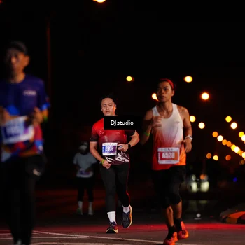 Runner Photo 4977935