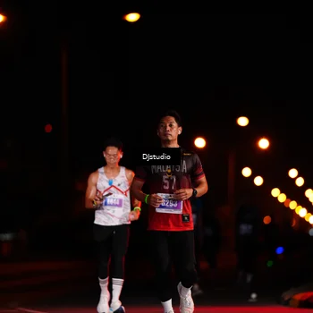 Runner Photo 4978005