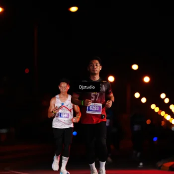 Runner Photo 4978006