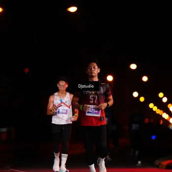 Runner Photo 4978007