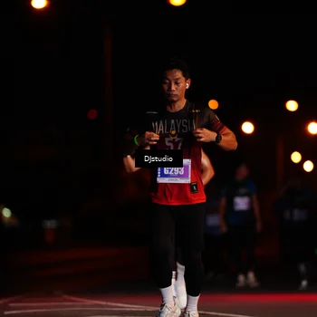 Runner Photo 4978012