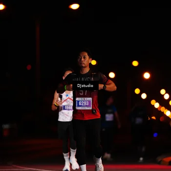 Runner Photo 4978023