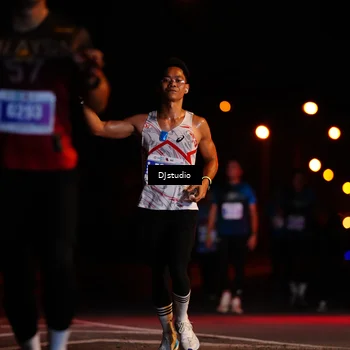 Runner Photo 4978024