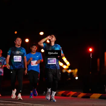 Runner Photo 4978057