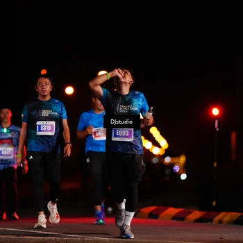 Runner Photo 4978062