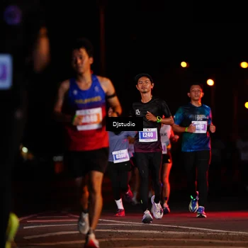 Runner Photo 4978106