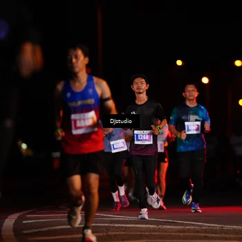 Runner Photo 4978108