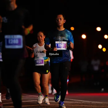 Runner Photo 4978127