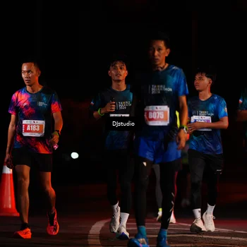 Runner Photo 4978471