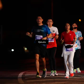 Runner Photo 4978598