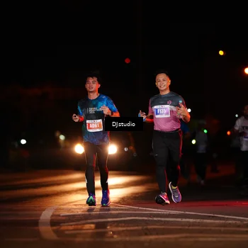 Runner Photo 4978670