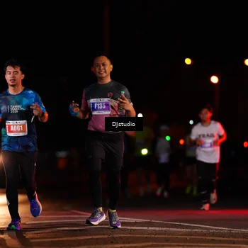 Runner Photo 4978677