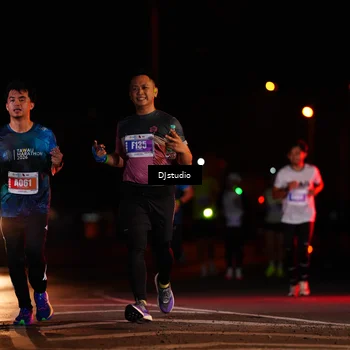 Runner Photo 4978679