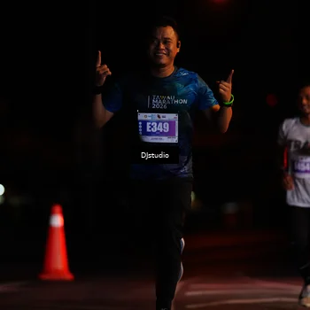 Runner Photo 4978711