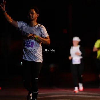 Runner Photo 4978714