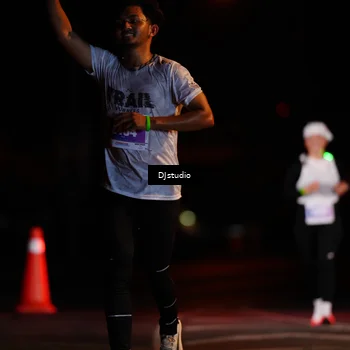 Runner Photo 4978720