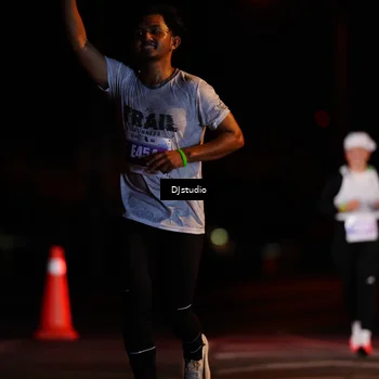 Runner Photo 4978724