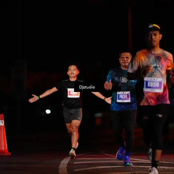 Runner Photo 4978823