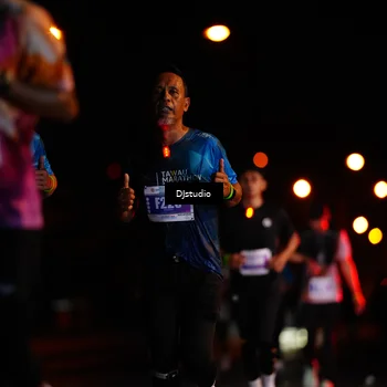 Runner Photo 4978838