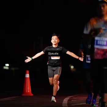 Runner Photo 4978848