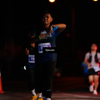 Runner Photo 4978915