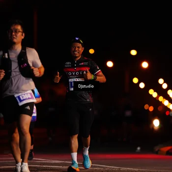 Runner Photo 4978933