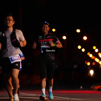 Runner Photo 4978938