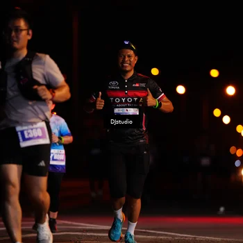 Runner Photo 4978946