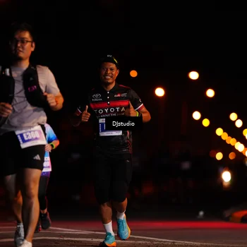 Runner Photo 4978965