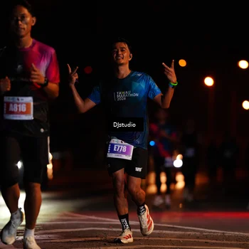 Runner Photo 4979341