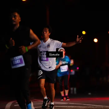 Runner Photo 4980004